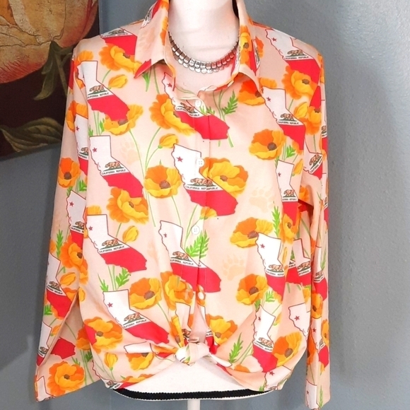 California State Boutique Button Up - Picture 5 of 7